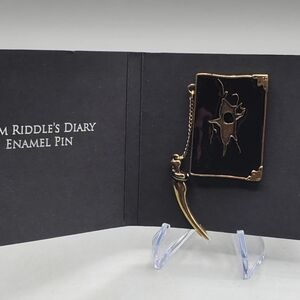 Harry Potter Tom Riddle's Dairy Black and Gold Enamel Pin. Limited Edition